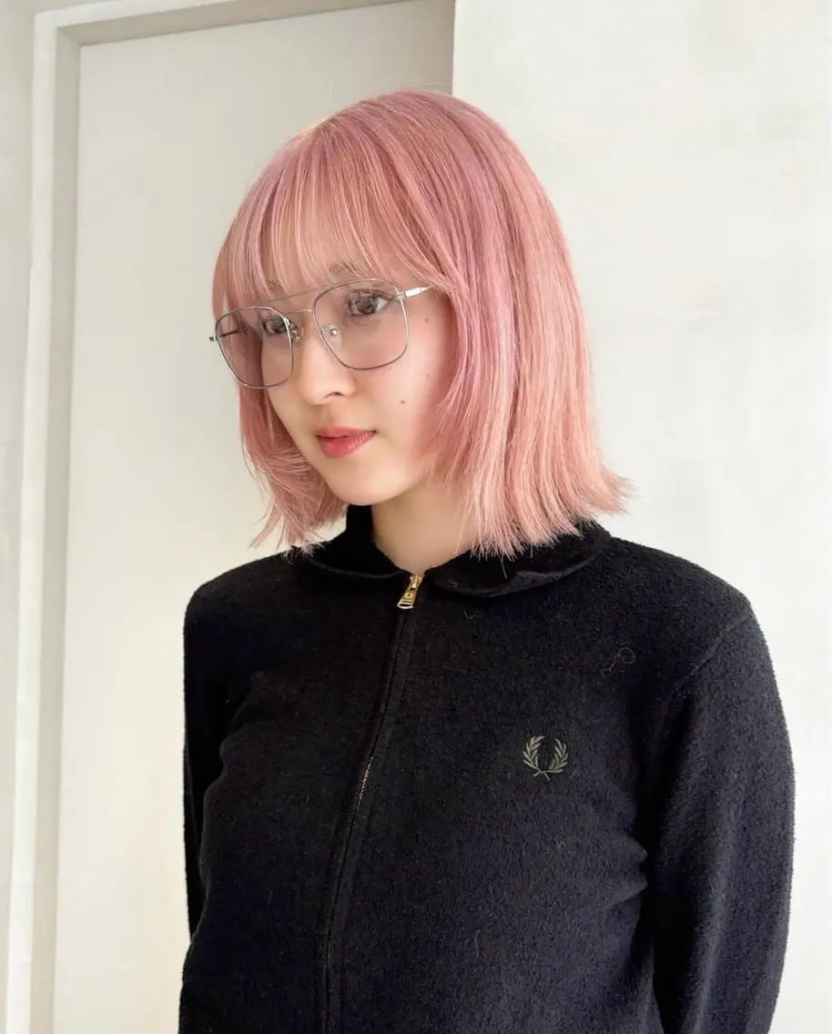 カラー ブリーチ Matsunaga Rihoのヘアスタイル