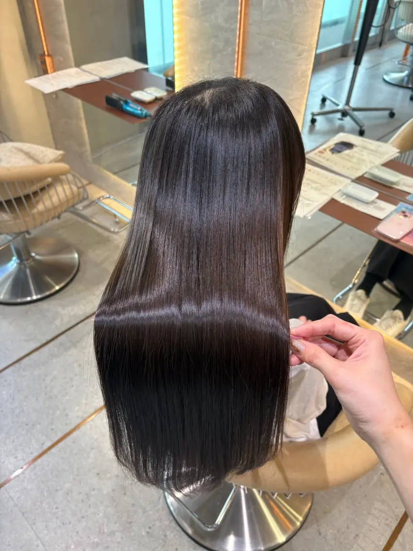 セミロング カラー ベージュカラー ブラウンカラー 透明感カラー マロンブラウン オリーブベージュ カット ヘアカラー 縮毛矯正 トリートメント 顔周りカット/透明感 カラー/ゆう🤎のヘアスタイル