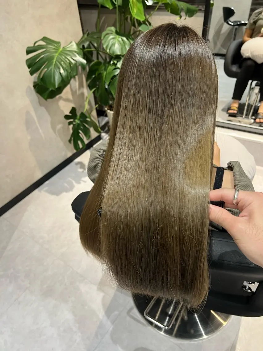 カラー ヘアカラー 《.Xian》こゆき /艶カラーのヘアスタイル