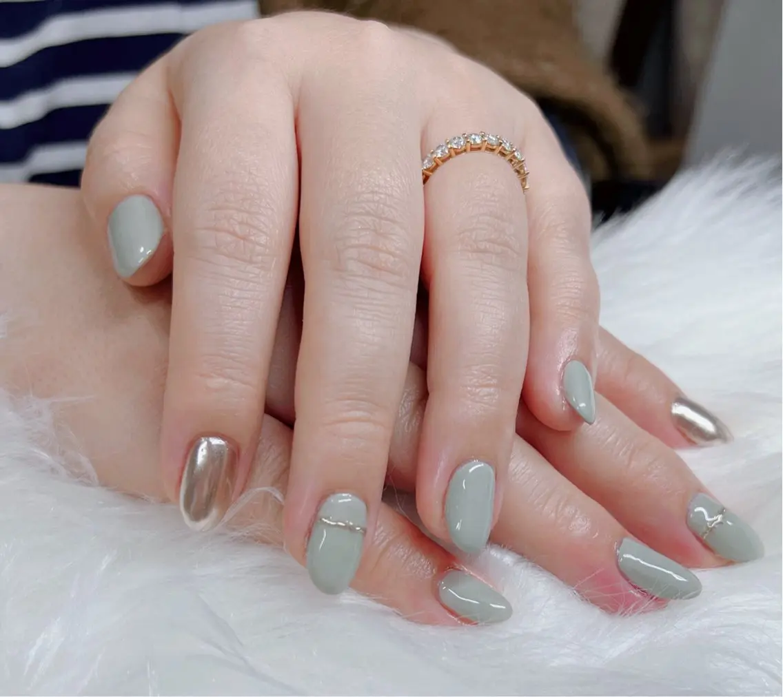 ネイル フットネイル フレンチネイル 韓国ネイル ロングネイル マグネットネイル Lee _nailのネイルデザイン