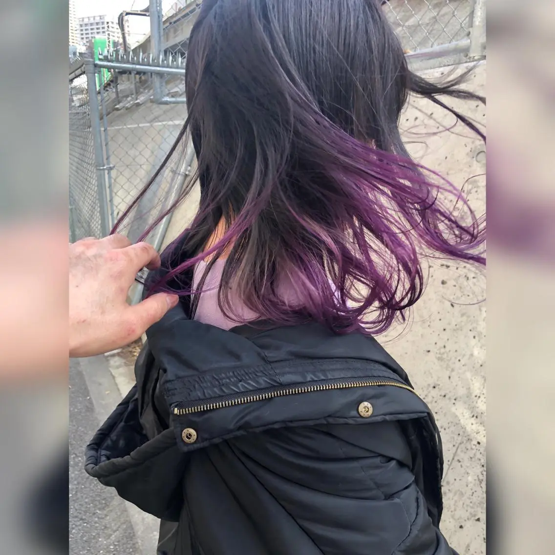 ミディアム パープルカラー 圧倒的美髪ストレート ツダケイタロウのヘアスタイル