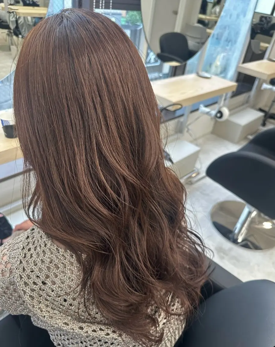 ロング カラー トリートメント カット ヘアカラー トリートメント MOE ~ EIGHT ~のヘアスタイル