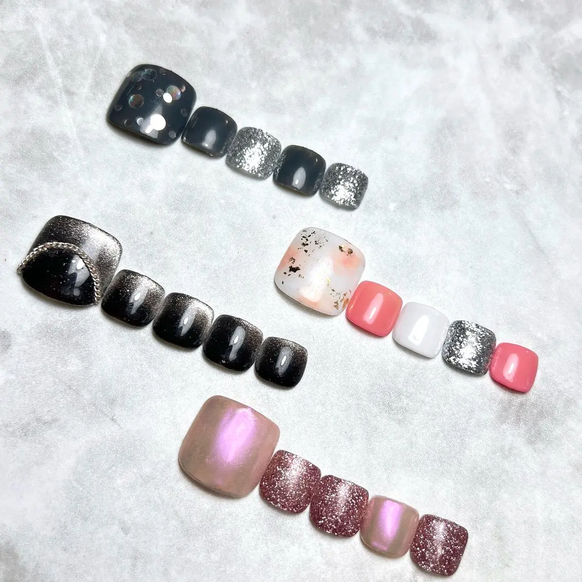 フットネイルデザイン🩶の写真