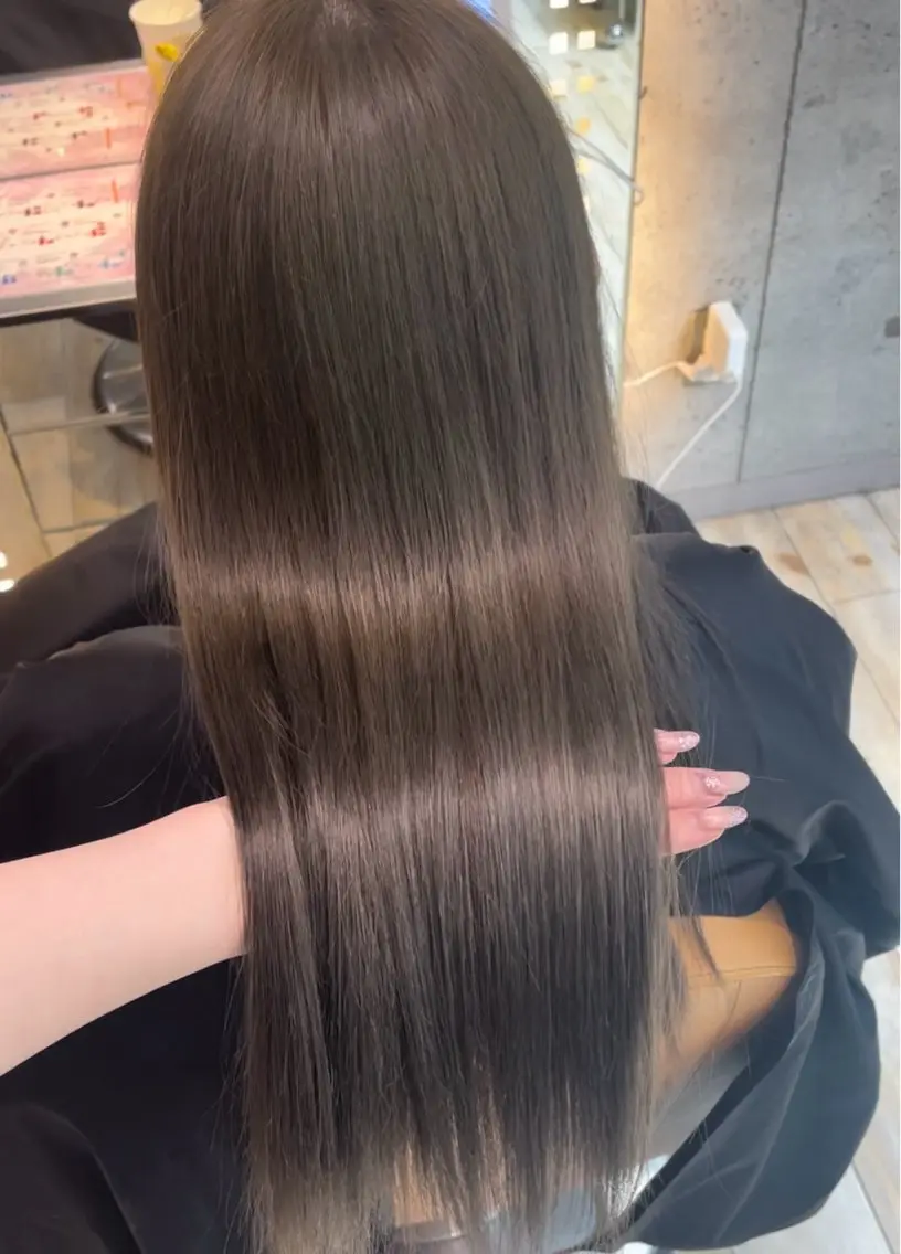 ロング カット ヘアカラー トリートメント PooL ♥ かたやま ひなこのヘアスタイル