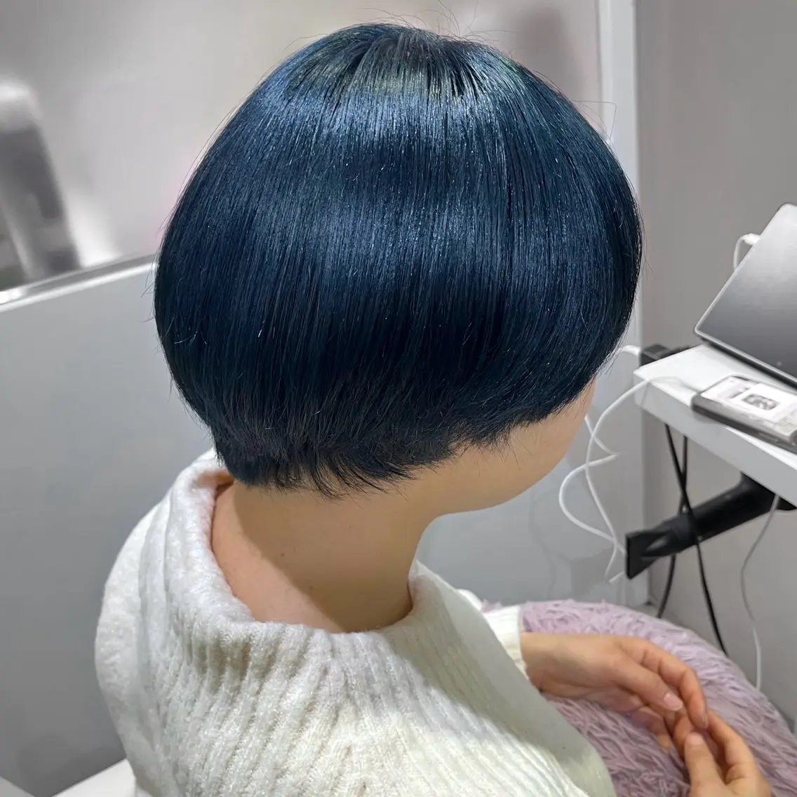 ショート カラー ヘアカラー ハイトーン×推し カラー💫Miyuのヘアスタイル