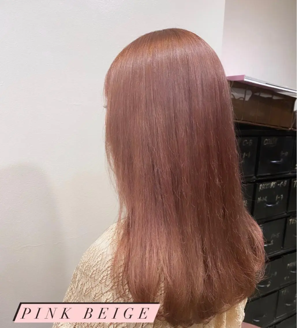 ミディアム カラー ベージュカラー ピンクカラー ピンクベージュ KAREN🕊️ 大宮美容室のヘアスタイル