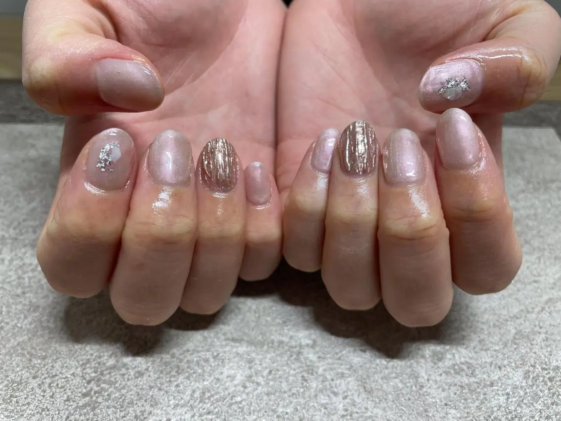 ネイル ハンドネイル mogunail &blowのネイルデザイン