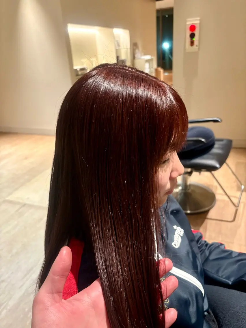 セミロング ヘアカラー 北尾 斗唯のヘアスタイル