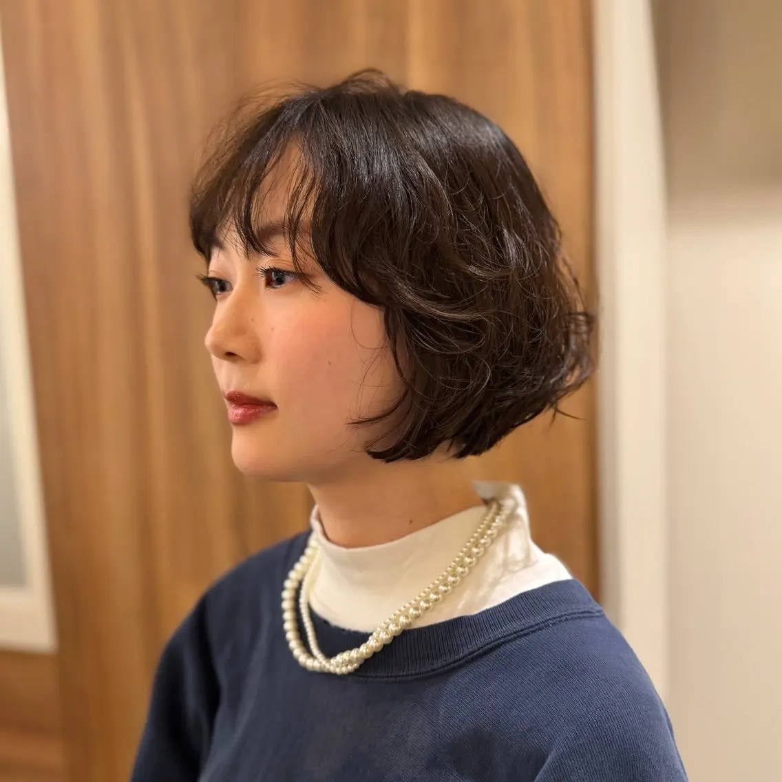 ショート パーマ ボブレイヤー ボブ 顔まわりレイヤー レイヤーカット パーマ たるみことり🌼 レイヤー・パーマのヘアスタイル