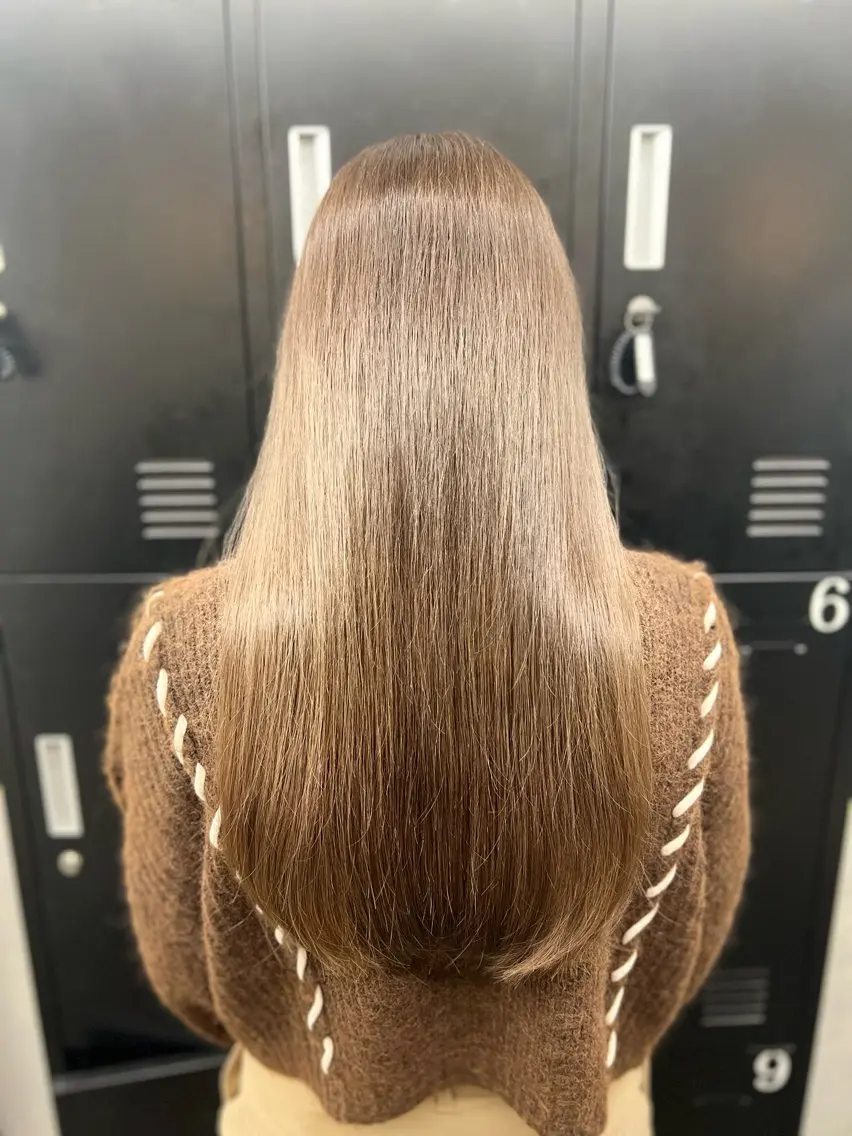 ロング カラー ベージュカラー ブリーチ ミルクティーベージュ ブリーチなしカラー 髪質改善 カット ヘアカラー トリートメント 透明感カラー特化🫧 🦋栗原🦋のヘアスタイル