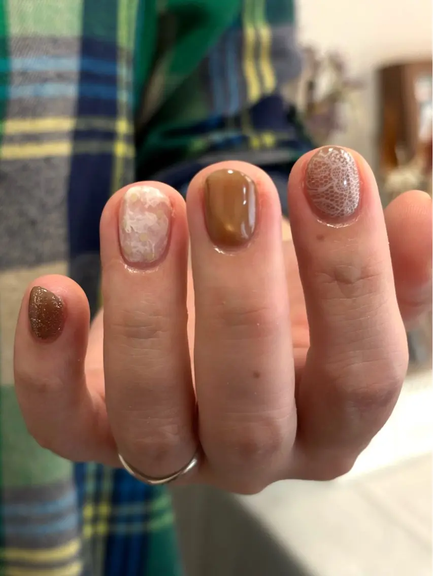 ネイル アートネイル レース ニュアンスネイル ハンドネイル rena nailのネイルデザイン