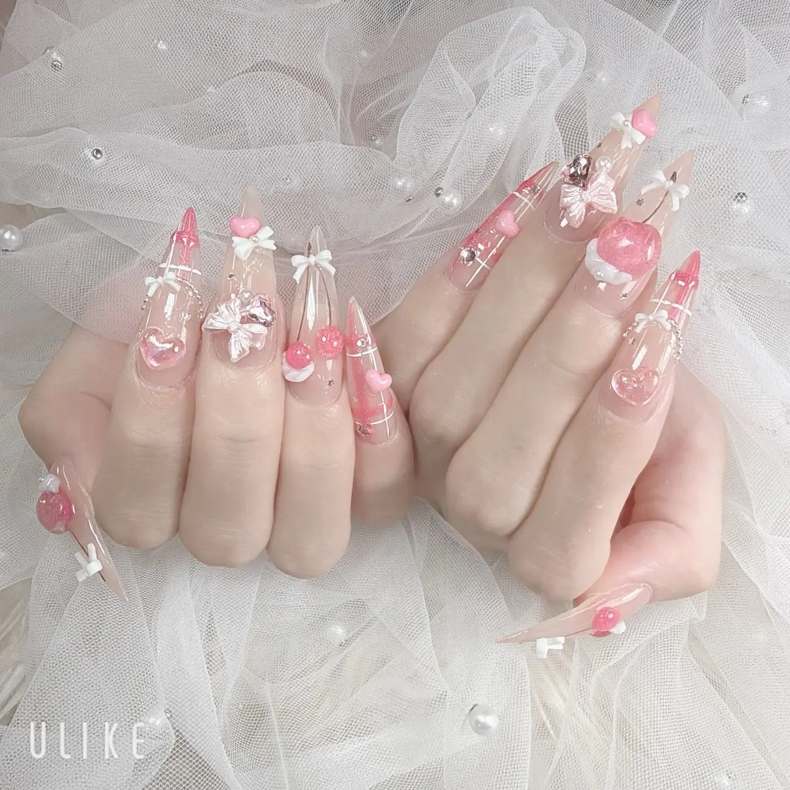 ネイル アートネイル オーロラネイル ボルドー チークネイル フレンチネイル ハンドネイル Sakura スカルプ専門店のネイルデザイン