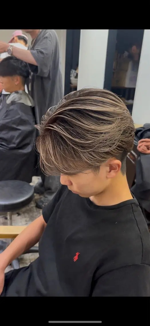 メンズ メンズバレイヤージュ 芝本 蓮のヘアスタイル