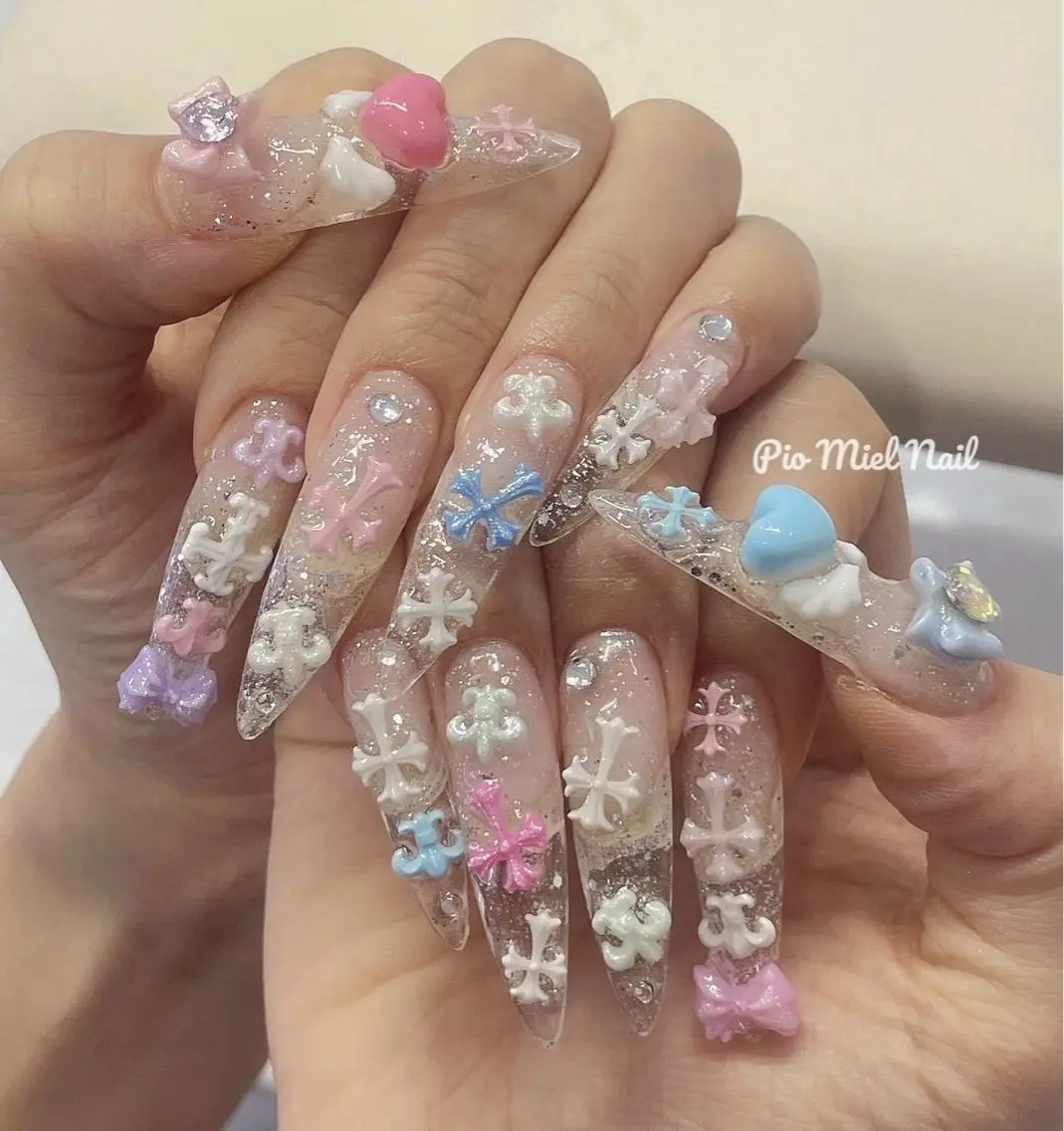 ネイル アートネイル ブルー クリアネイル ジェルネイル ラメ(グリッター) ハンドネイル HANA 長さだしのネイルデザイン
