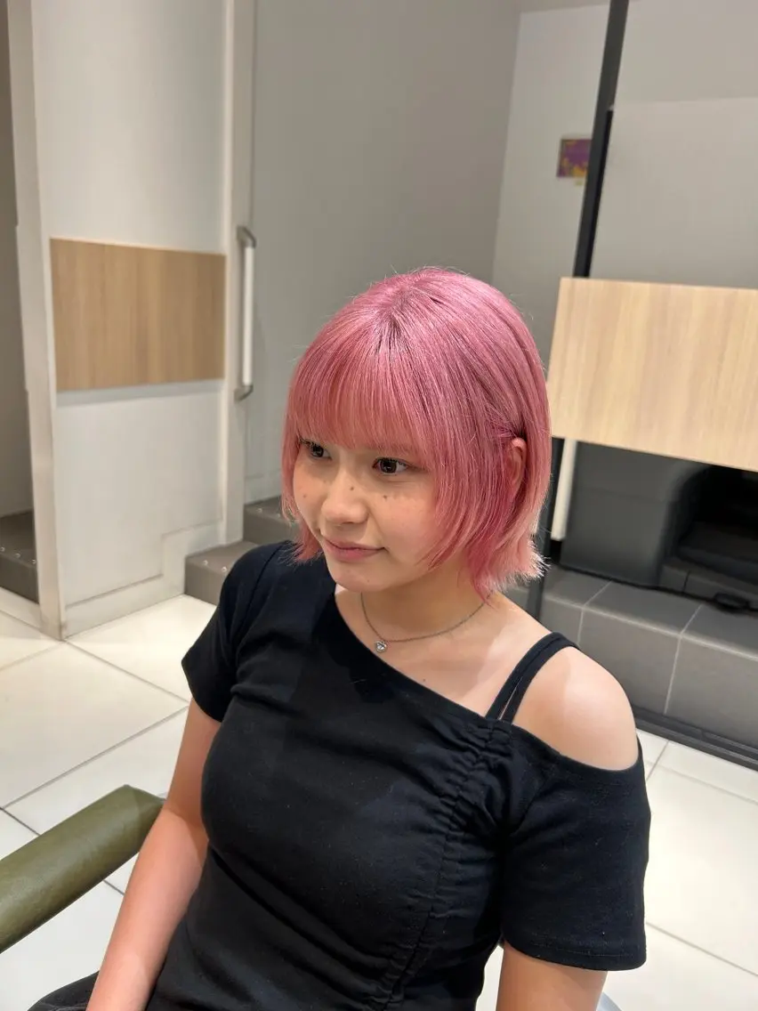 カラー ブリーチ 透明感カラー インナーカラー ピンクカラー カット ヘアカラー トリートメント ダブルカラー 🩷Rio🩷のヘアスタイル