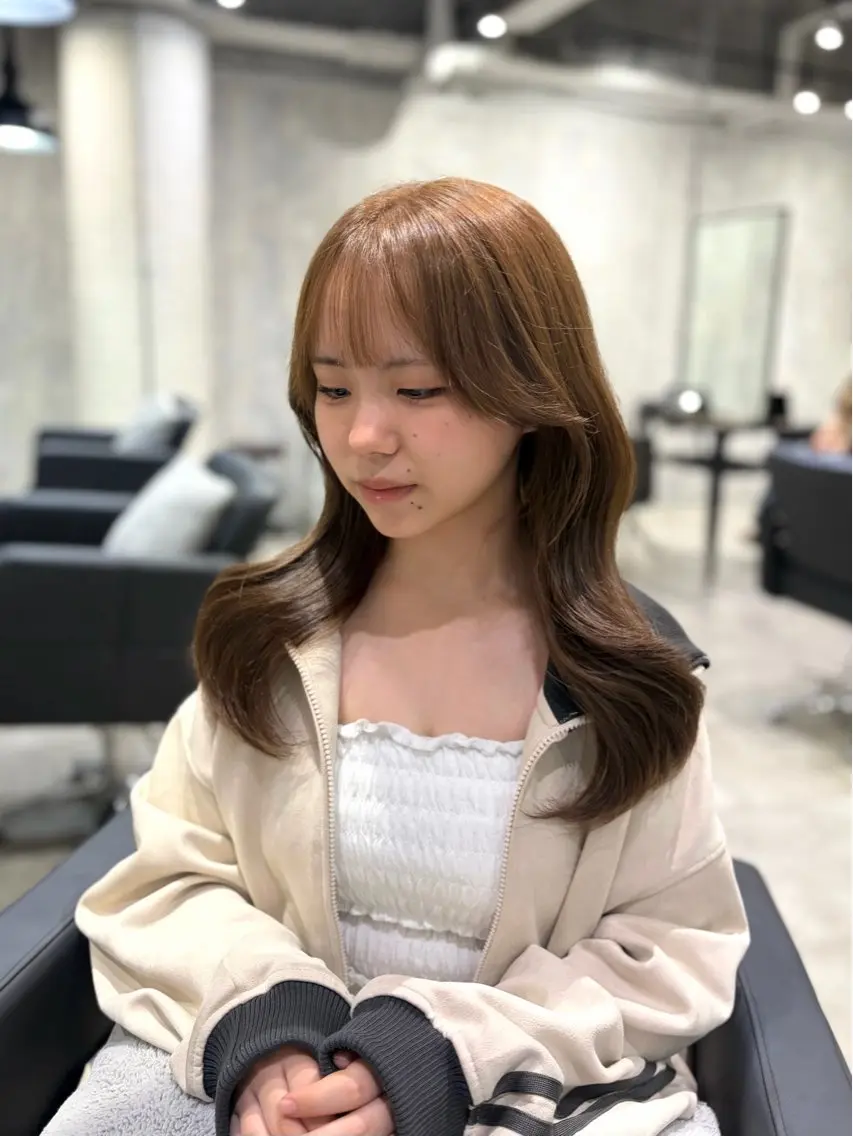 ロング カラー 透明感カラー カット ヘアカラー トリートメント shiori/透明感 /顔周り/髪質改善のヘアスタイル