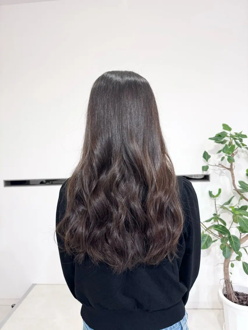 ロング カラー ショコラグレージュ グレージュ カット ヘアカラー トリートメント amoretto _kokoroのヘアスタイル