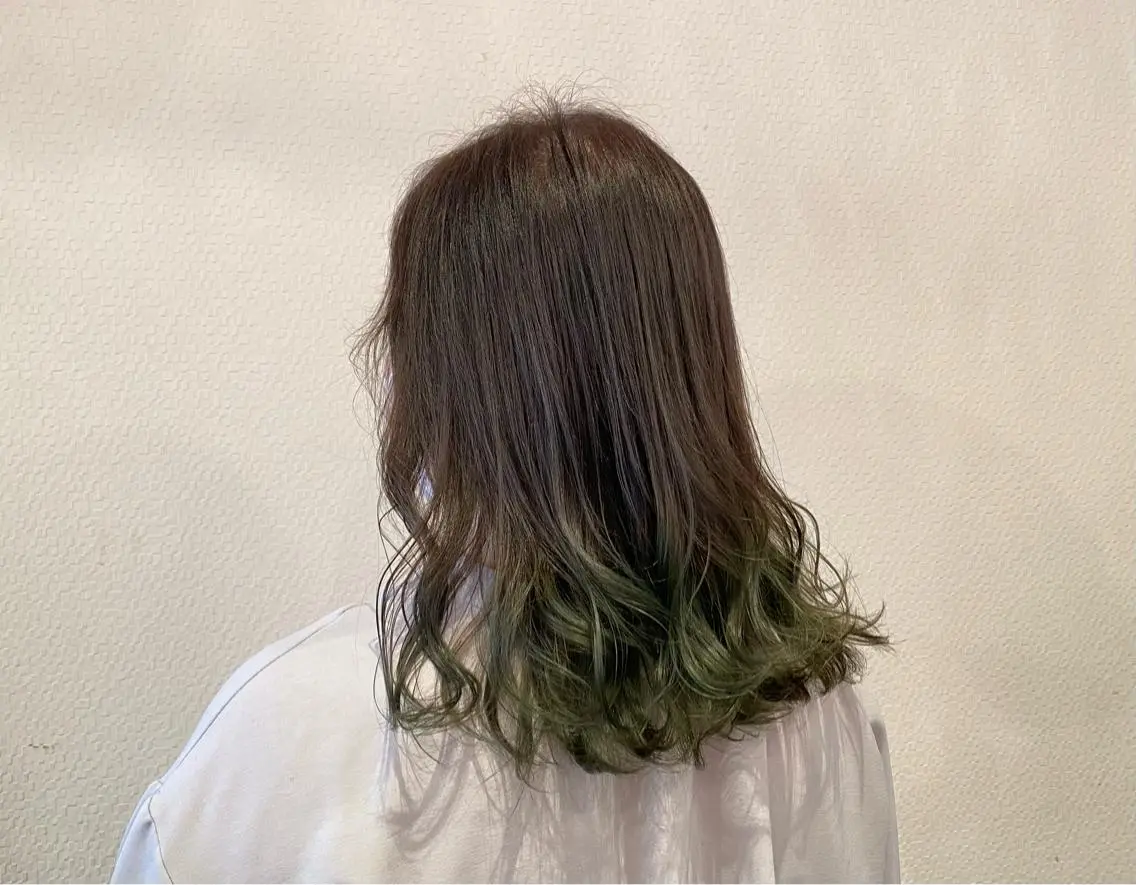 セミロング カラー ヘアカラー たなか もえなのヘアスタイル