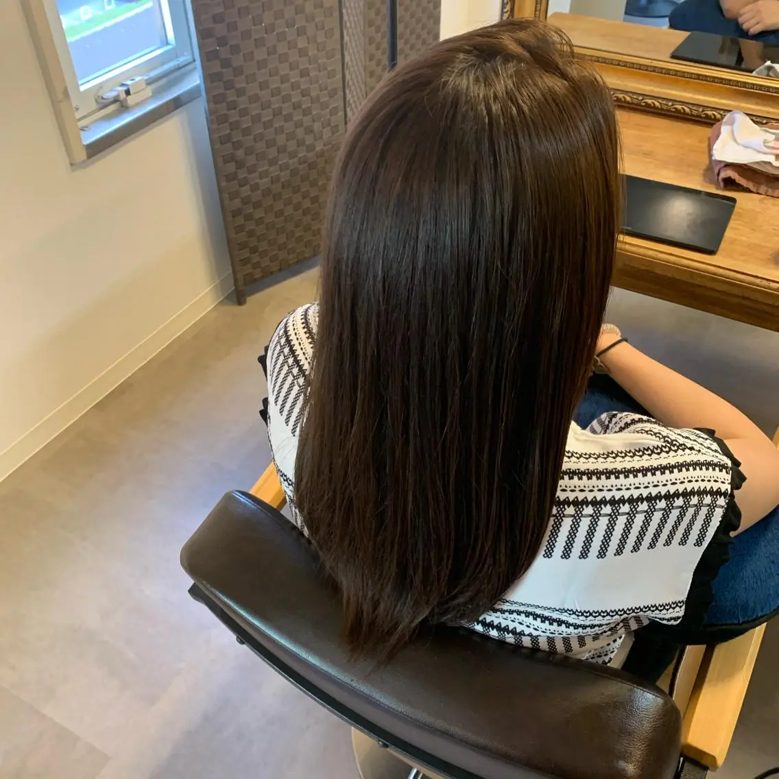 セミロング 髪質改善 トリートメント 土井 貴司のヘアスタイル