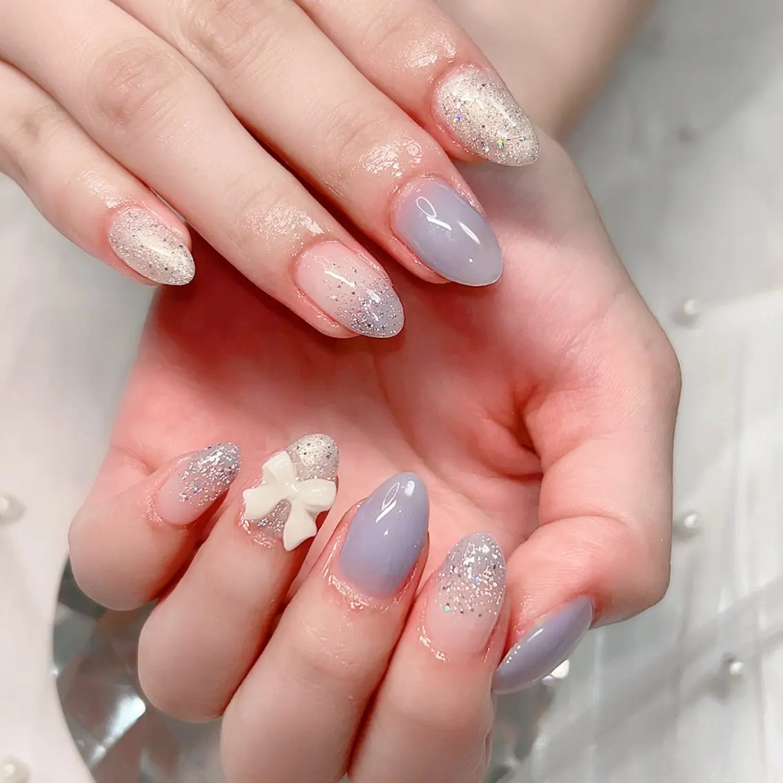 ネイル ブルー ホログラムネイル キラキラネイル ラメ(グリッター) ピンク Cute Tips nailのネイルデザイン