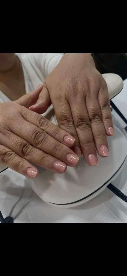 ショート REVE たまきのネイルデザイン