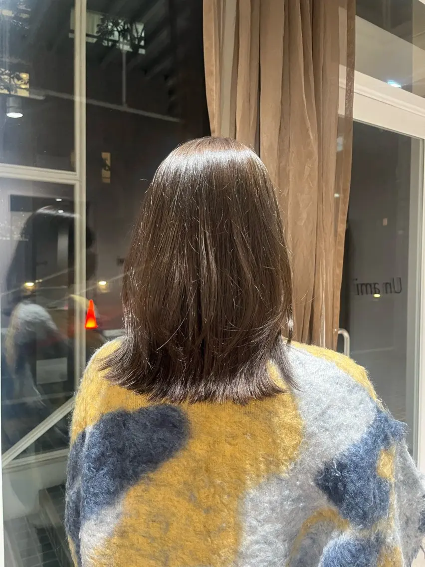 ミディアム カット ヘアカラー manami/ ハッシュレイヤーのヘアスタイル
