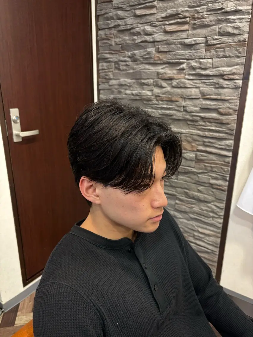 ミディアム 師玉 功一のヘアスタイル