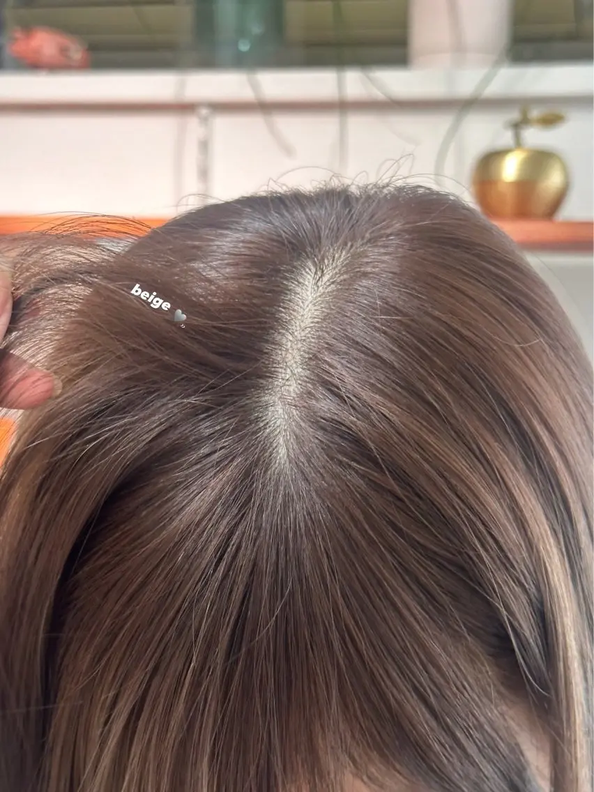 ミディアム カラー ブリーチ ダブルカラー ブリーチなしカラー ヘアカラー トリートメント 暖色カラー/レイヤー 🌙 オノユリカのヘアスタイル