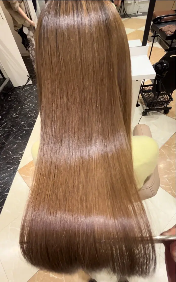 ロング パーマ 髪質改善 縮毛矯正 💍美髪矯正💍 髪質改善・店長 伊藤のヘアスタイル