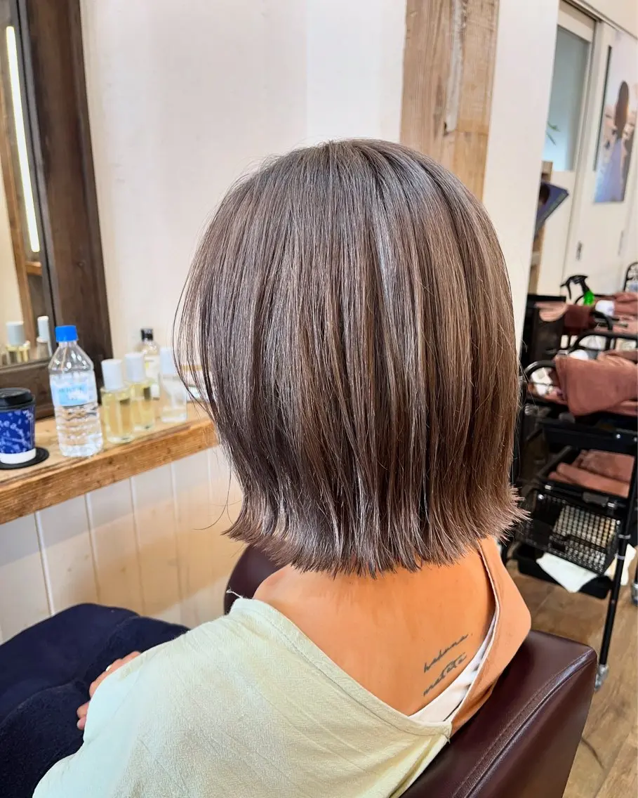 ミディアム カラー ブリーチ ケアブリーチ 透明感カラー グレージュ ハイトーンカラー ヘアカラー 髪質改善/ハイトーン カラー/久保田彰のヘアスタイル