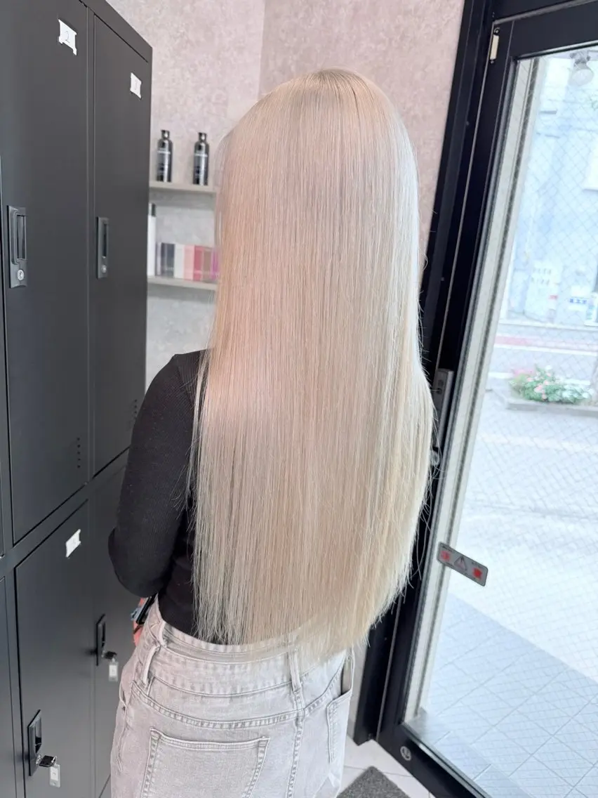 ロング カラー 🌺ハイトーン🌺 矢葺 なぎさ🌺🌺のヘアスタイル