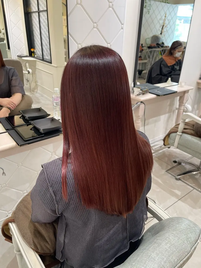 ロング カラー 濱田輝レイヤー 韓国風 ハイトーンのヘアスタイル