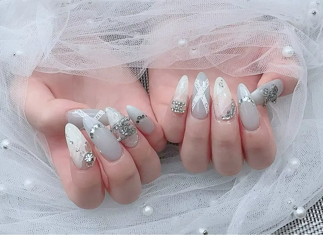 ネイル R salonのネイルデザイン