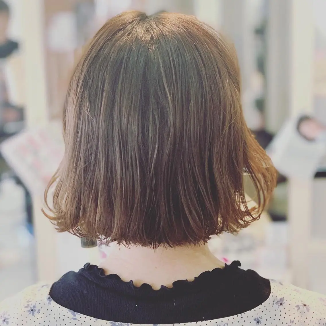 ショート ボブ カット ヘアカラー 本田 卓也のヘアスタイル