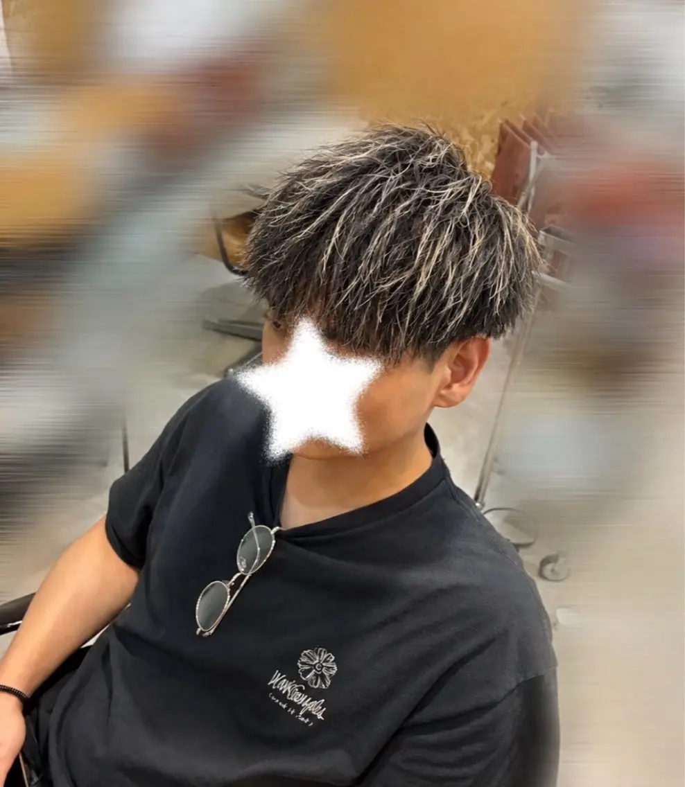 ショート カラー メンズ NOA 曽田のヘアスタイル