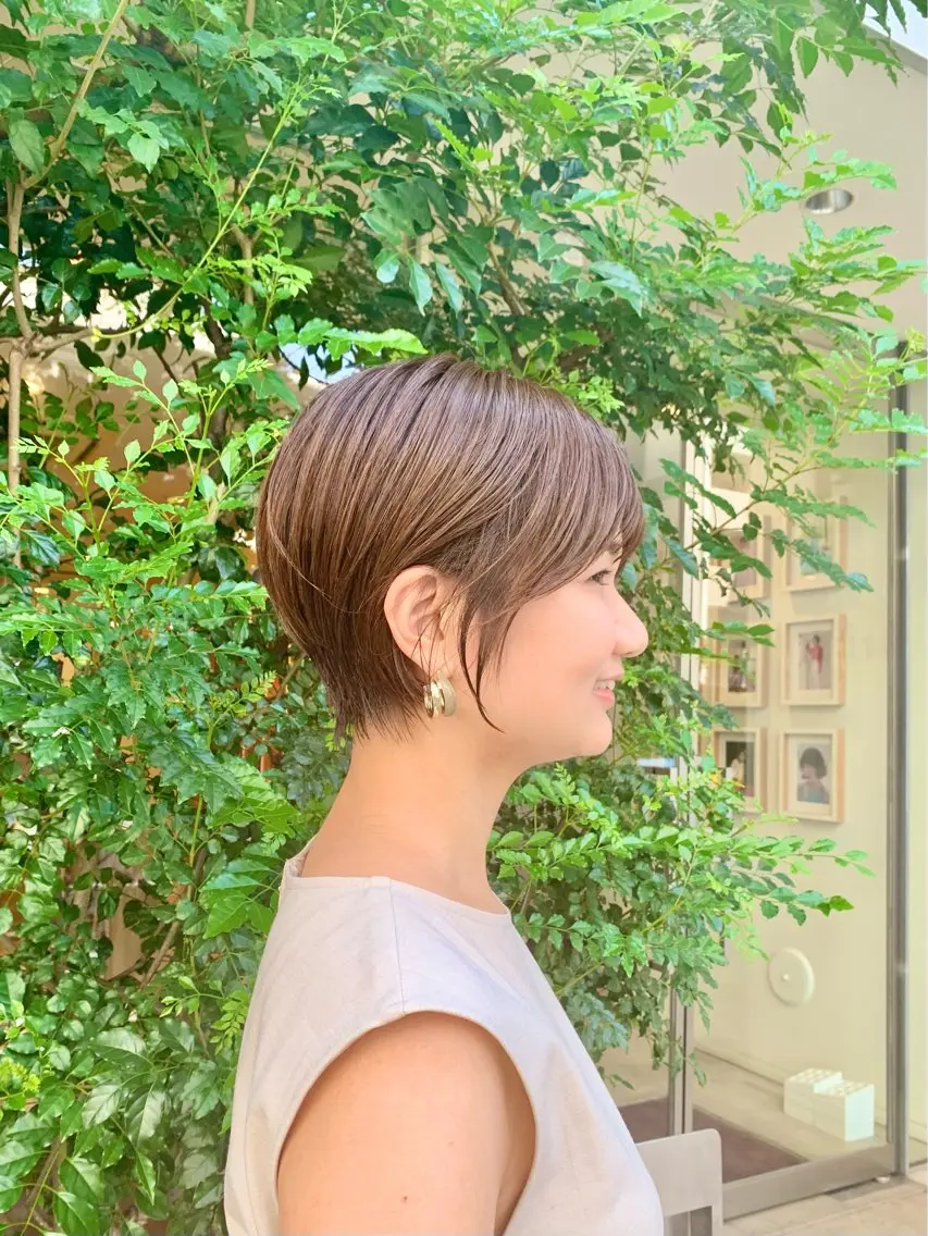 ショート カラー 透明感カラー ショートヘア 中尾 文哉のヘアスタイル