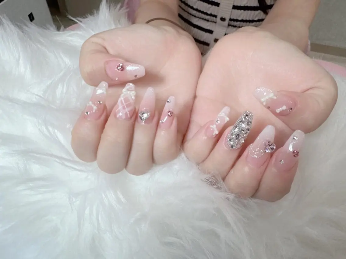 ネイル グラデーション マグネットネイル ニュアンスネイル オフィスネイル ワンカラーネイル ハンドネイル Squen Nail shinjukuのネイルデザイン