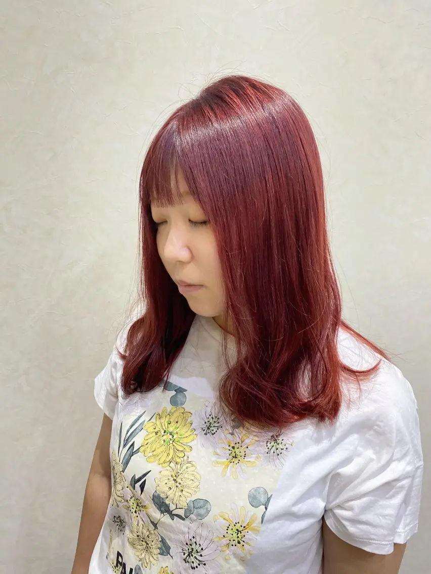 ミディアム ピンクブラウン 縮毛矯正 N°+aero 😊れいか😊のヘアスタイル