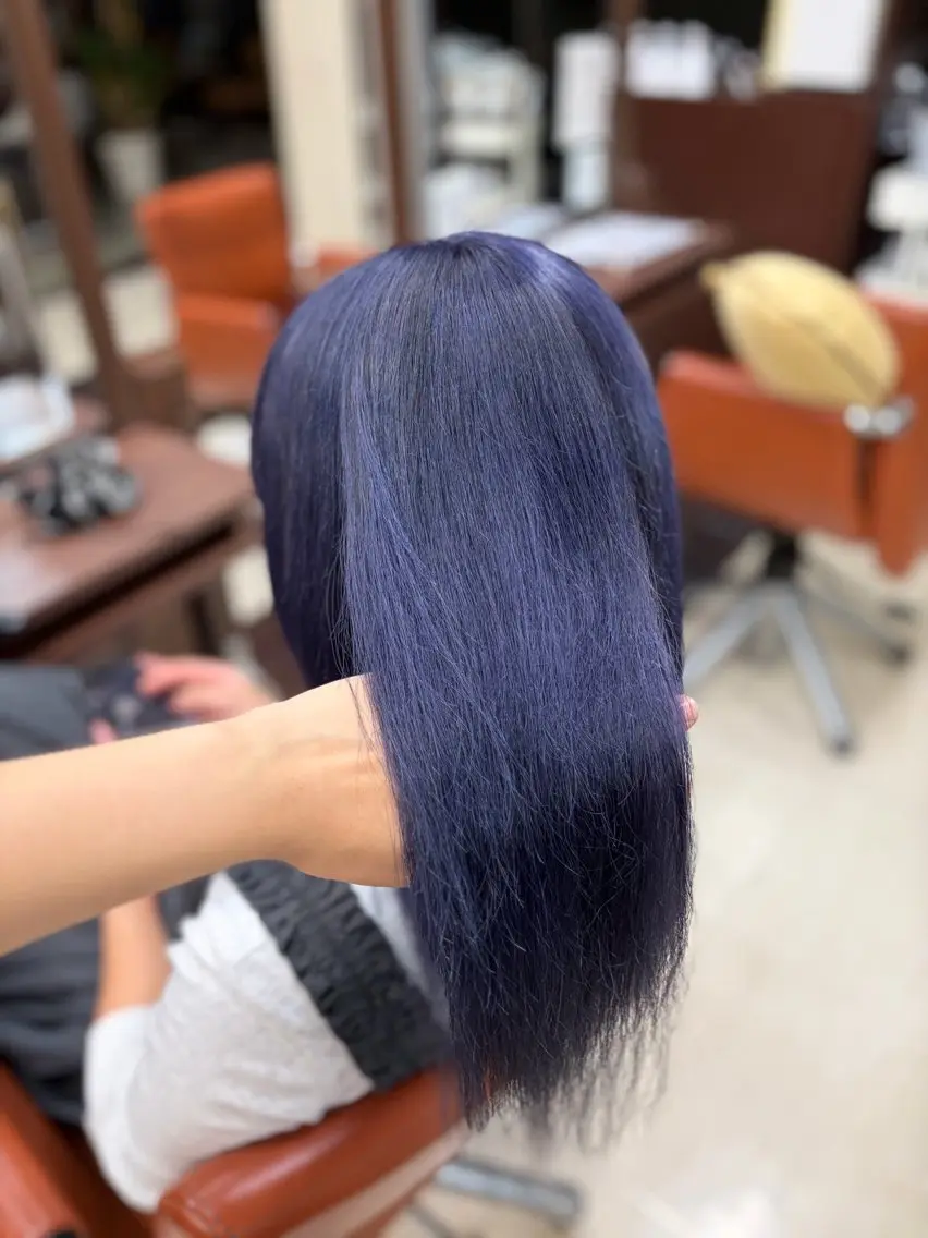 ロング カラー ブリーチ ブルーカラー ダブルカラー 🌻トレンドカラー /艶カラー/あい🌻のヘアスタイル