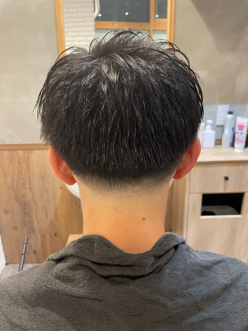 ショート メンズ フェードカット スキンフェード 【メンズサロン】樽井 美月のヘアスタイル