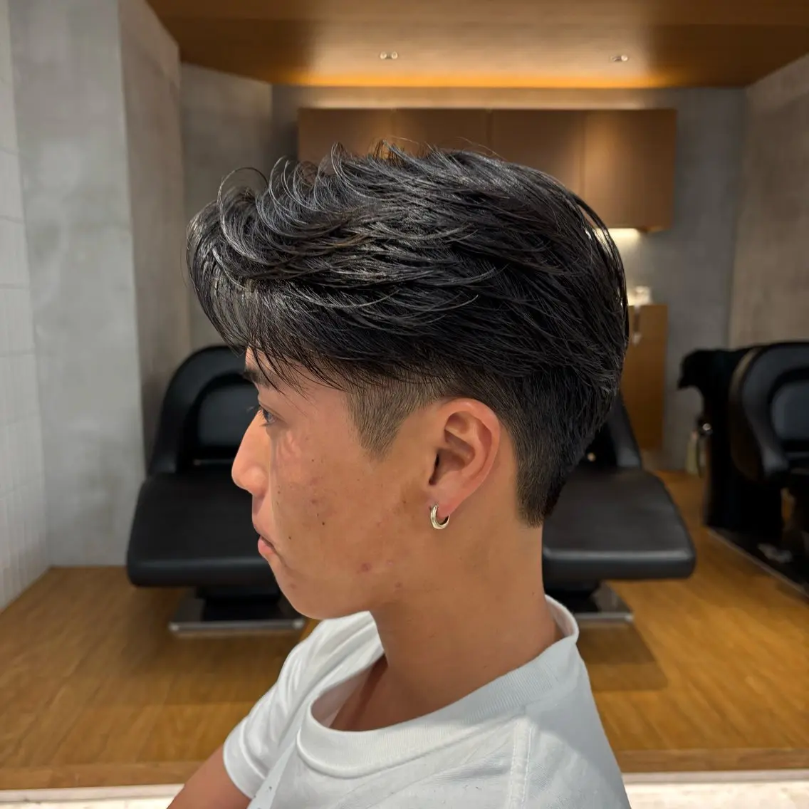 パーマ メンズ カット パーマ トリートメント ヘアセット 表参道/スパイキー /センターパートのヘアスタイル