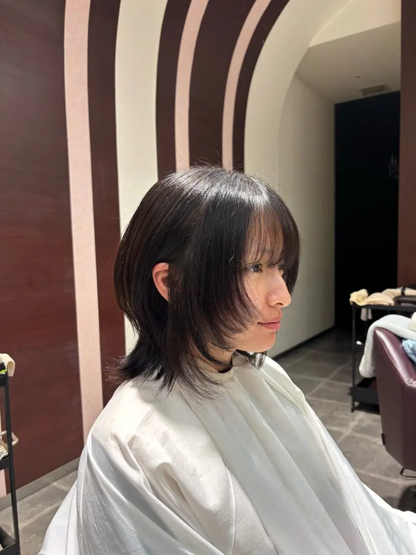 【ウルフカット✖️艶カラー】の写真