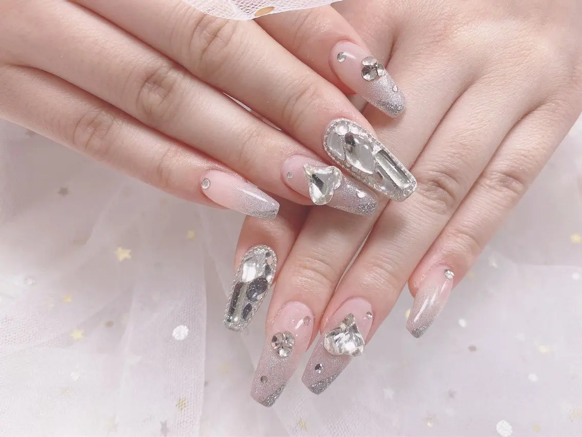ネイル ジョリ kasumi🌹💅のネイルデザイン