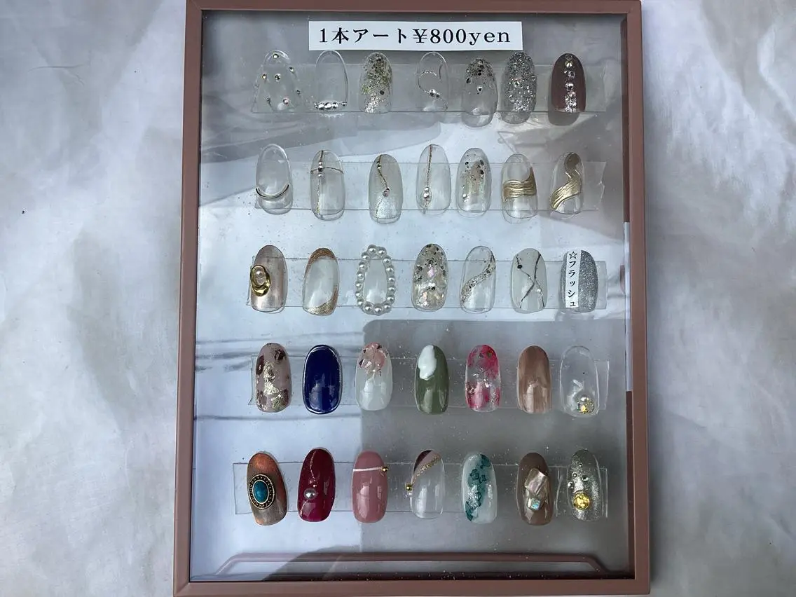 ネイル salon ONEの眉毛・アイブロウイメージ