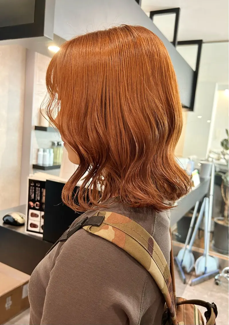 セミロング カラー ブリーチ ダブルカラー ブリーチなしカラー オレンジ 🎀ヘアセット透明感 /REINA🎀のヘアスタイル