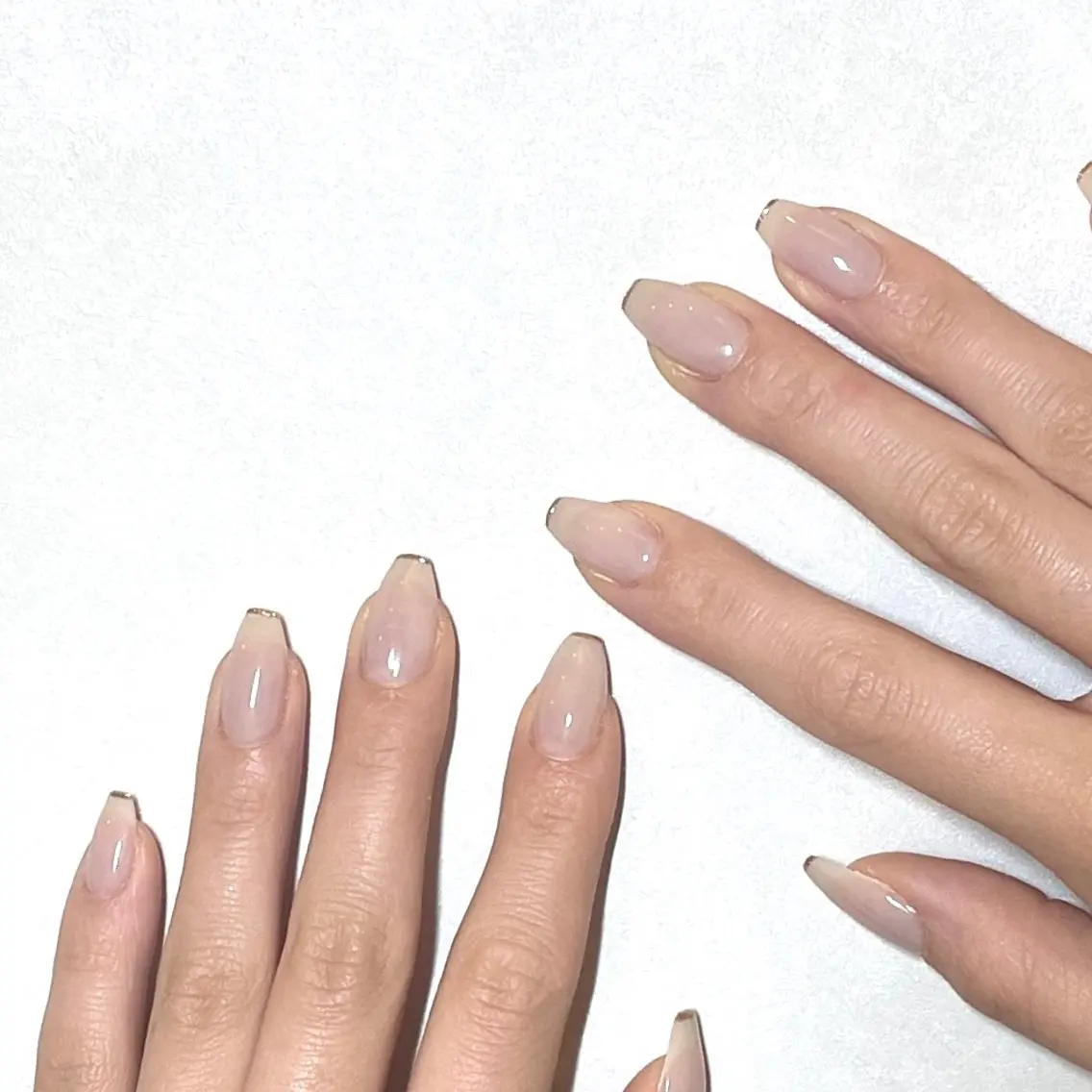 ネイル フレンチネイル ハンドネイル Rika🌼 シンプル•マグネットのネイルデザイン