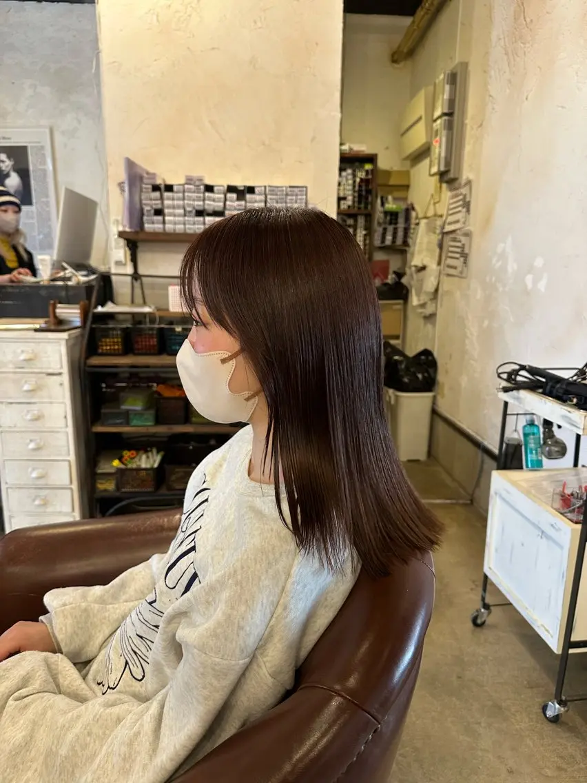 ミディアム レイヤーカット 🦖ノザワ リンカ🦖のヘアスタイル