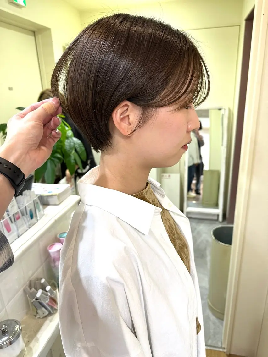ショート ショート ボブ 梅田 木戸健人のヘアスタイル