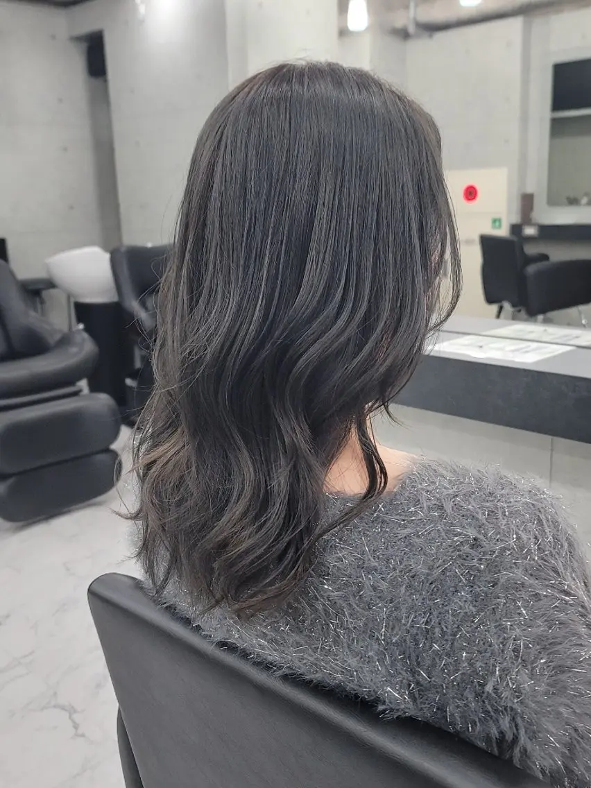 ロング カラー ヘアアレンジ ❇️安達 優心❇️ レイヤー/艶髪特化のヘアスタイル