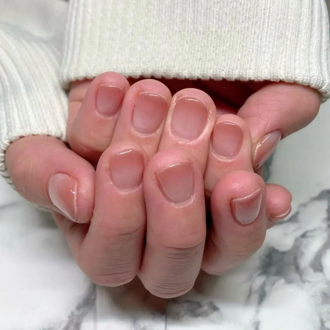 ネイル グラデーション オフィスネイル ピンク MALAMA NAILのネイルデザイン